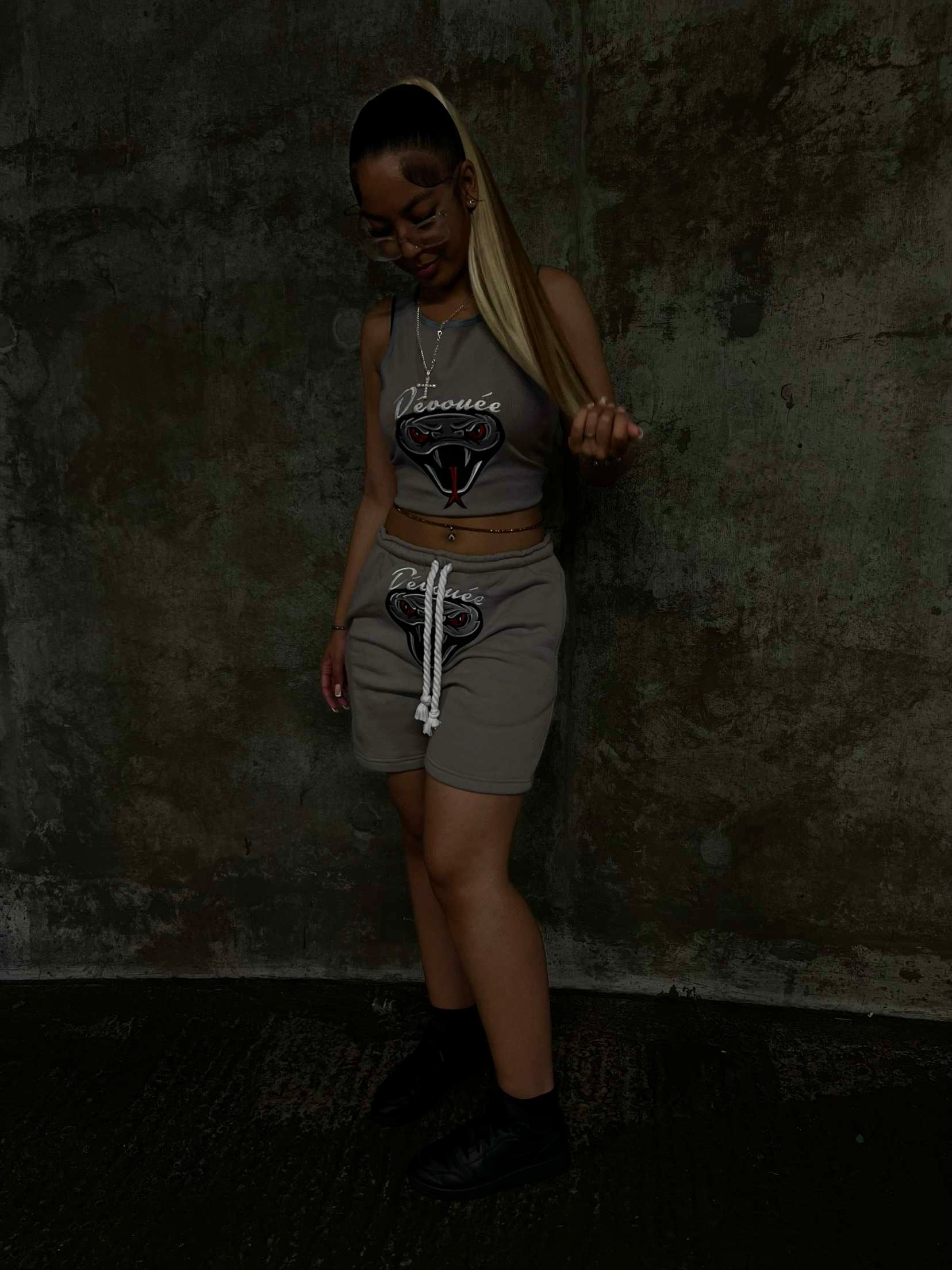 Grey Anacond Dévouée short set