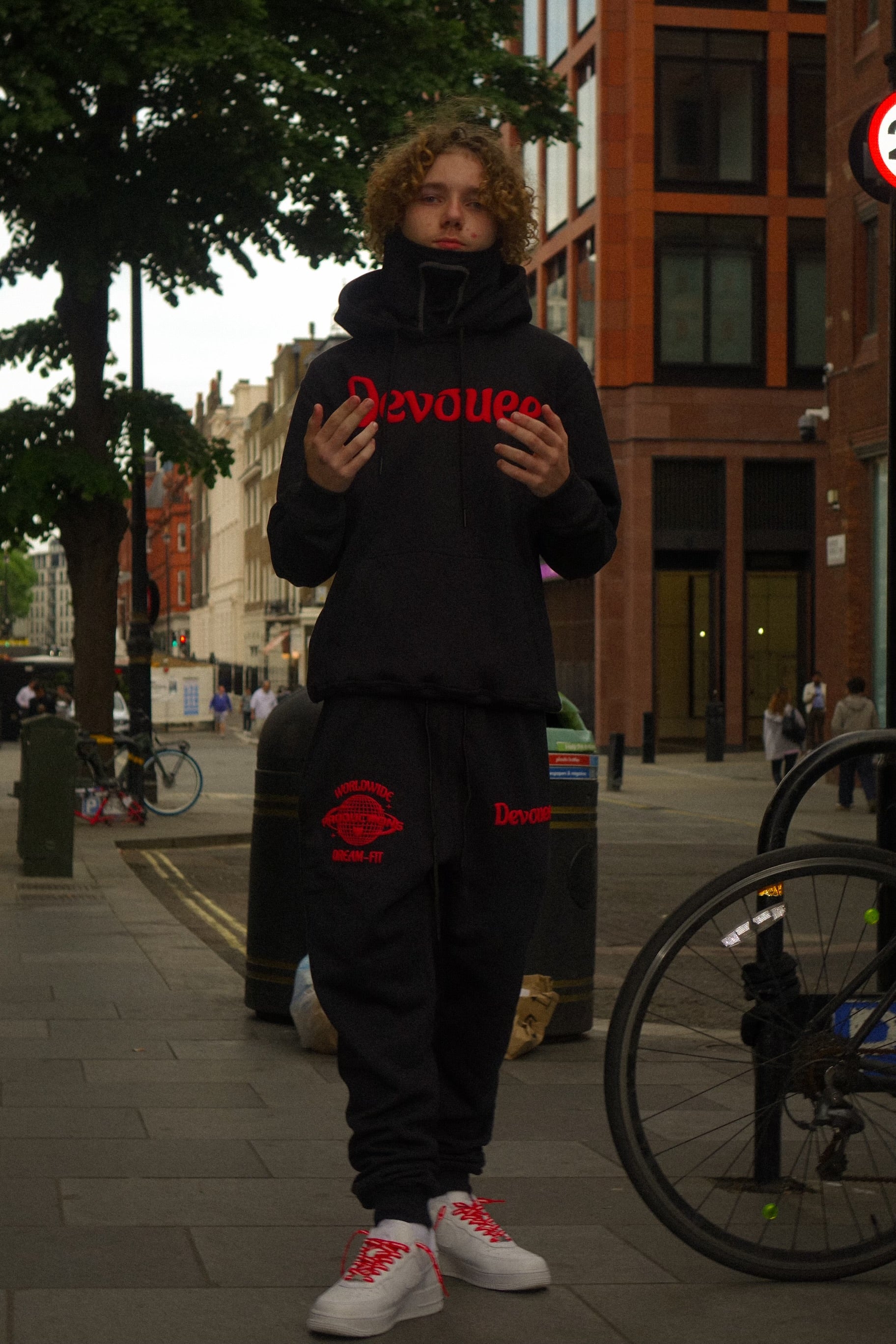 Red/black devouee tracksuit